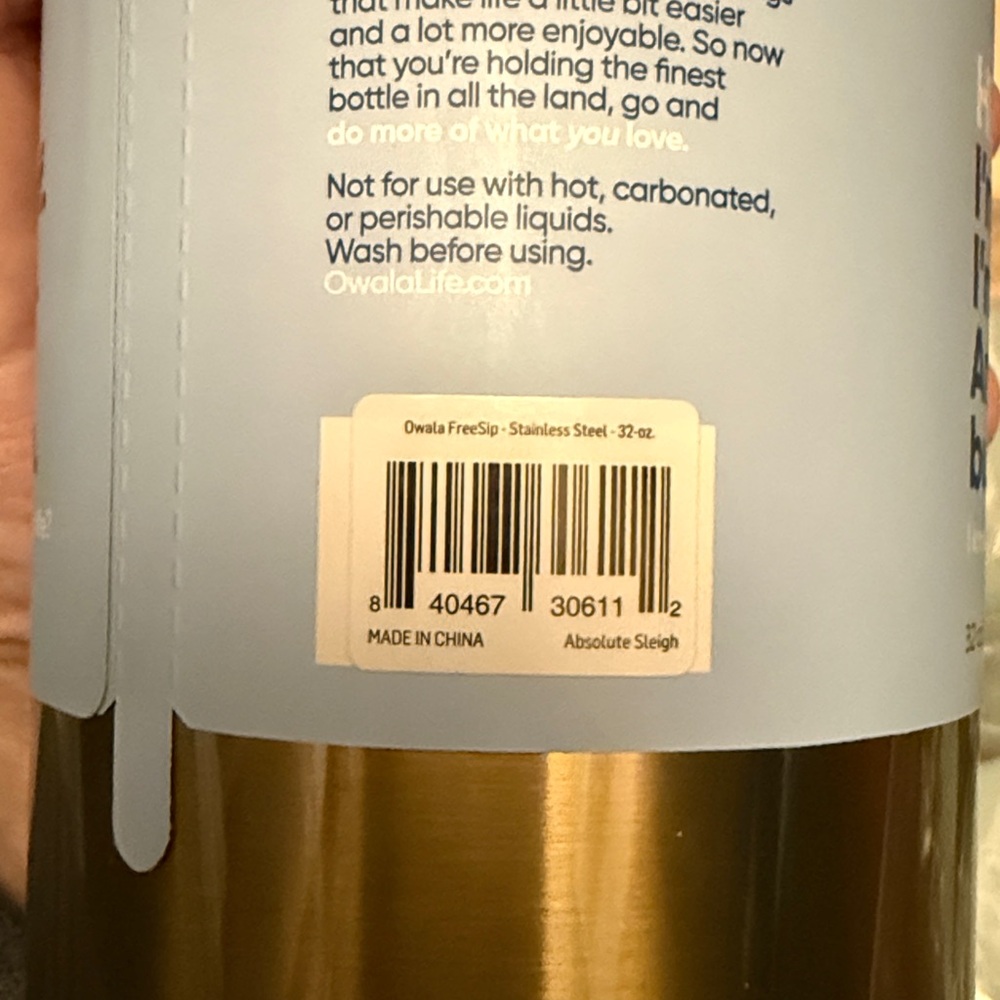 ✨ Owala Water Bottle FreeSip 32oz “Absolute Sleigh” Gold NWT - Picture 7 of 14